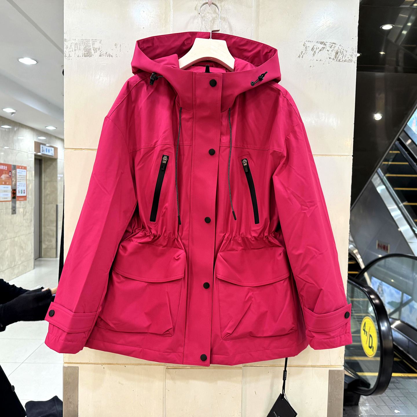 168191连帽中长鹅绒冲锋衣