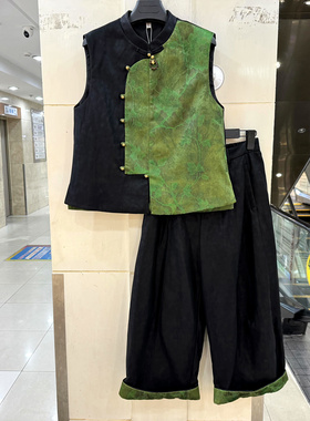 卓颜秋J261T008 斜门禁花色拼接马甲外套+直筒皮裤国风两件套春装