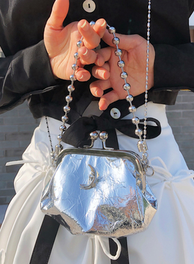 美少女战士月亮包ins同款链条包文艺学院风复古夹子包斜跨单肩包