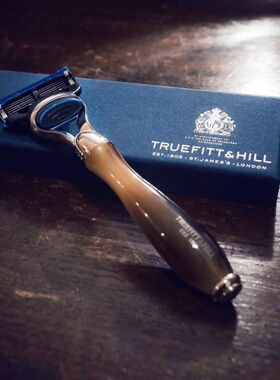 TruefittHill-英国特洛菲特 Wellington惠灵顿 五刀头卡夹剃须刀