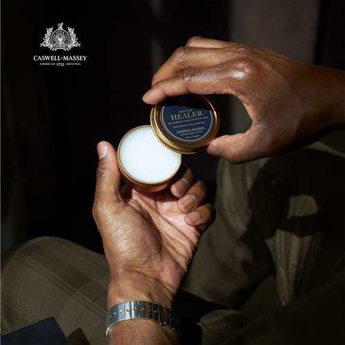 多功能药膏保护双手角质层唇部