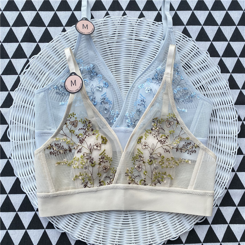 新款兔耳杯桑蚕丝刺绣蕾丝文胸女薄款收副乳调整型文胸罩大胸显小,女士内衣/男士内衣/家居服,文胸,淘宝优惠券,粉丝福利购,淘宝优惠卷