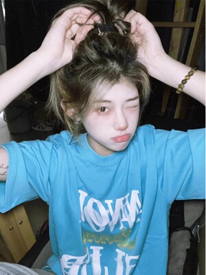 短袖设计感常规湖蓝色纯棉女