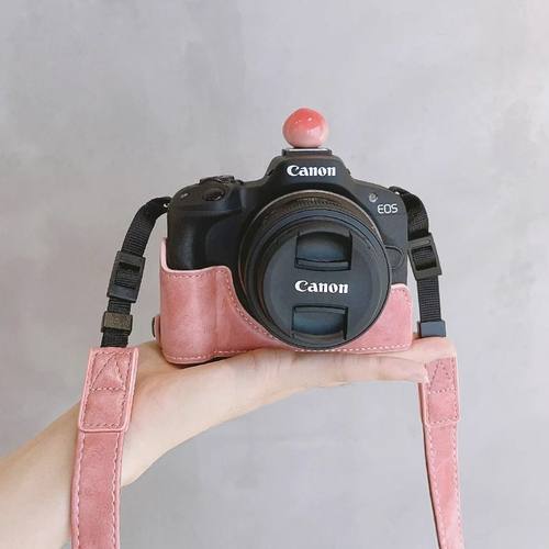 疯马粉白色手绘狗黑煤球相机底座