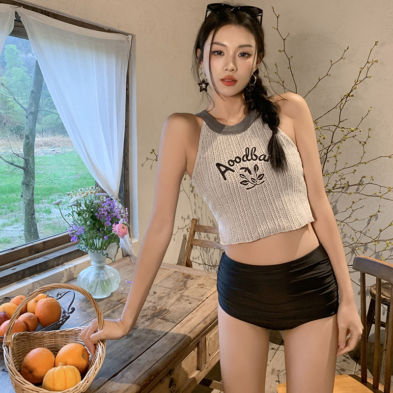 辣妹分体三件套泳衣女款刺绣挂脖针织背心外穿内搭平角比基尼泳装