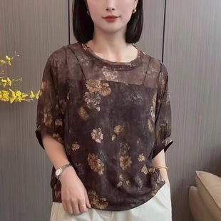 气质碎花蝙蝠袖雪纺衫女夏季新款宽松百搭减龄显瘦遮肉妈妈上衣服