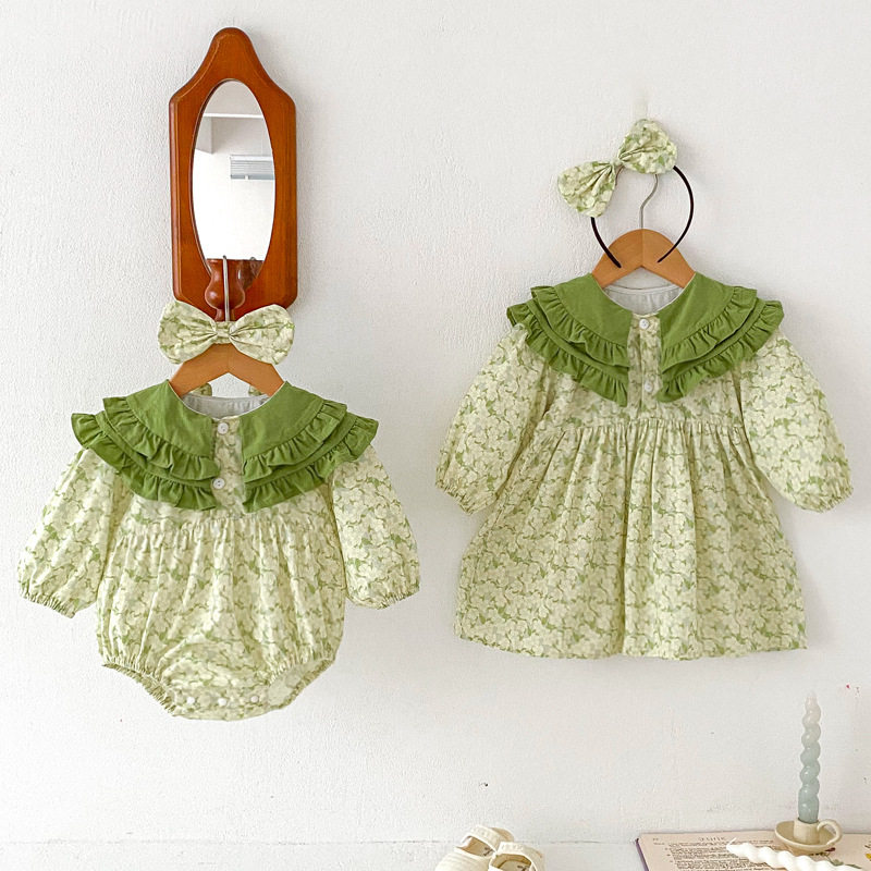 2026秋季婴儿衣服姐妹装女宝宝花边三角爬服女童连衣裙子保暖纯棉
