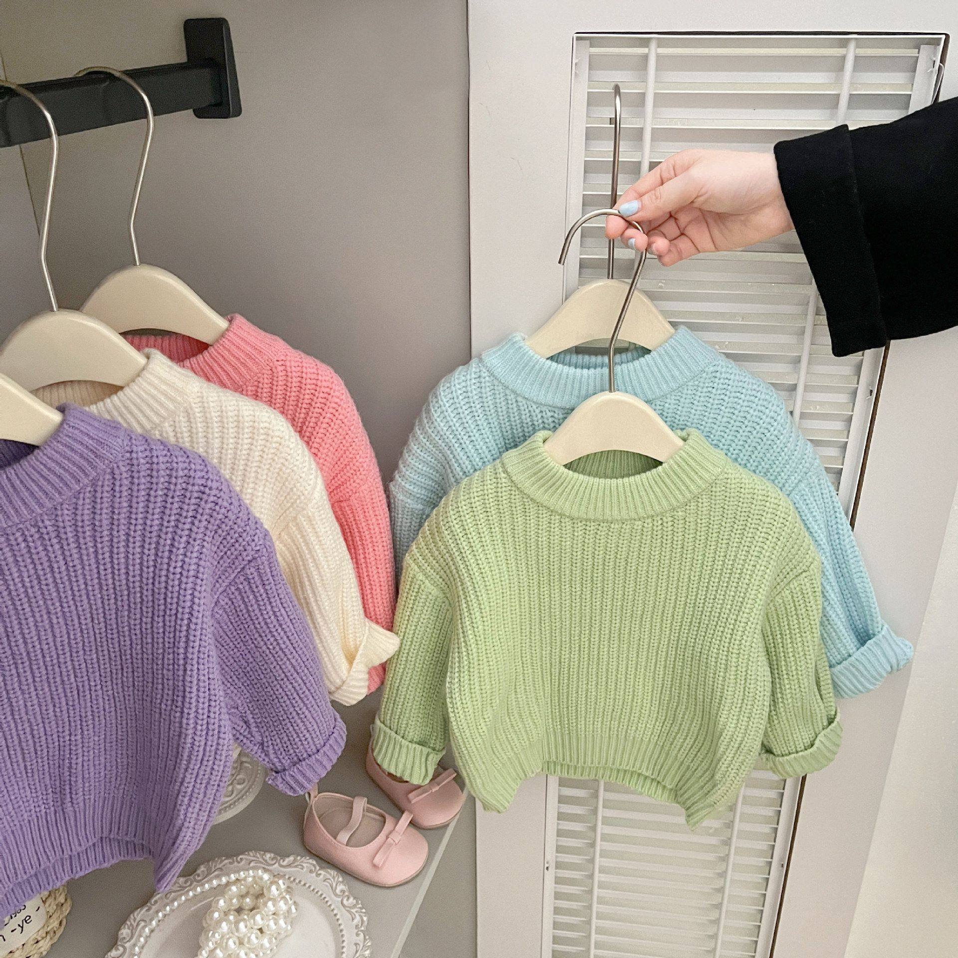 韩版婴儿衣服秋冬男童圆领针织上衣百搭女宝宝糖果色套头毛衣潮范