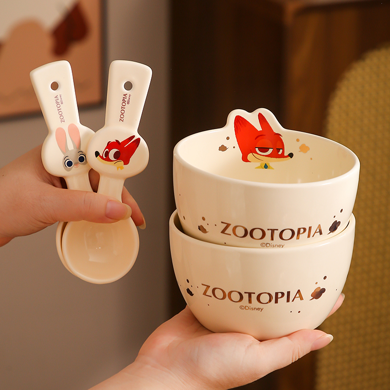 疯狂动物城陶瓷餐具碗盘勺套装高颜值家用早餐杯子儿童专用米饭碗