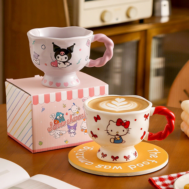 正版HelloKitty马克杯可爱陶瓷杯子高颜值带勺咖啡水杯女生日礼物