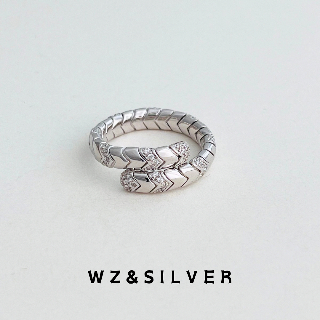 W&SILVER通体925银镀白金中古风弹簧蛇戒指可调节真金质感戒指