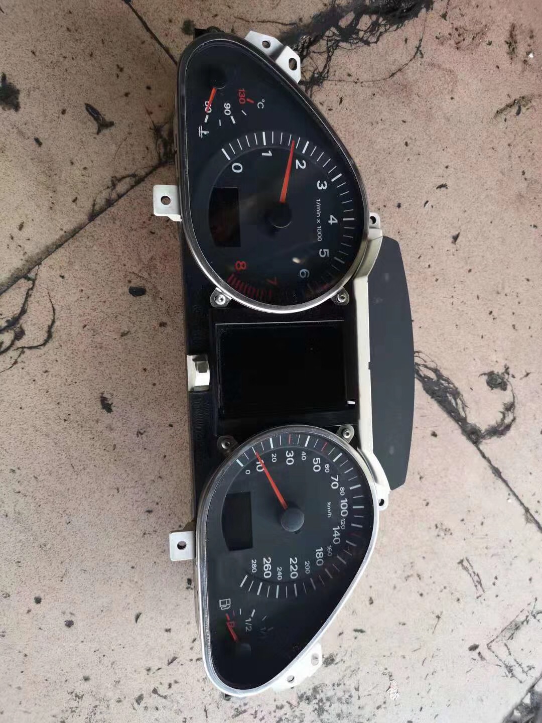 奥迪Q7仪表盘 A4L Q5 Q7 C5 C6 B7 B8 TT 仪表盘拆车件 奥迪