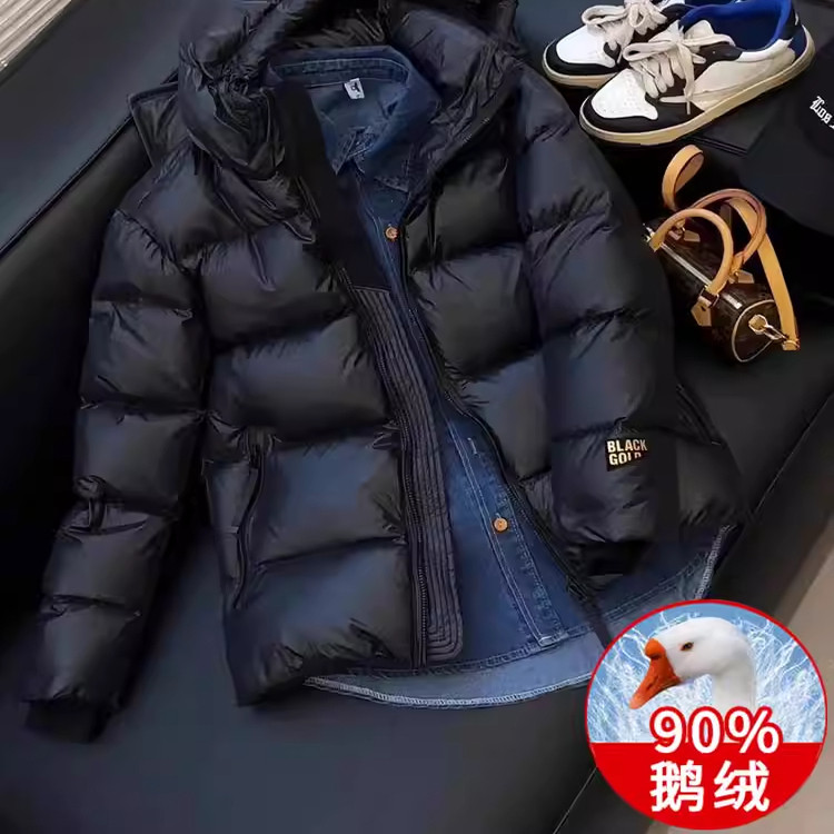 短款鹅绒羽绒服宽松休闲黑金外套