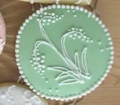 糖霜饼干定制手绘花卉铃兰花婚礼礼物伴手礼回礼公司开业甜品创意