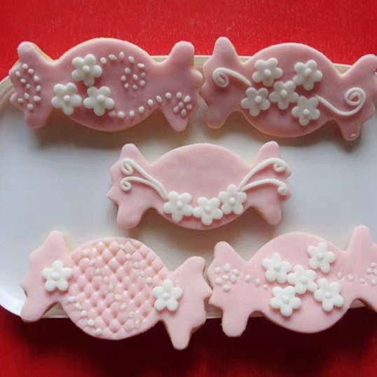 糖果翻糖糖霜饼干定制可刻字朋友生日礼物公司LOGO聚会婚礼甜品台