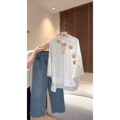 “落落大方”2025秋新中式重工刺绣亮片钉珠斜襟宽松白色长袖衬衫