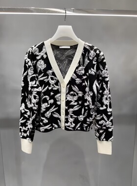 正品2H1E505-23 D大23春1 1799W  黑色 兔子 针织开衫