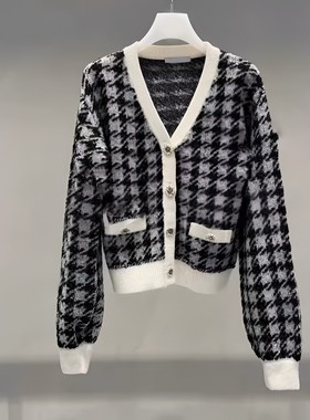 正品2H4E569-230  23冬5 1999 白色R 格纹针织衫