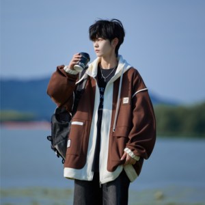 相机片 秋季宽松连帽外套假两件刺绣潮男青年百搭夹克 6628 P98控图片