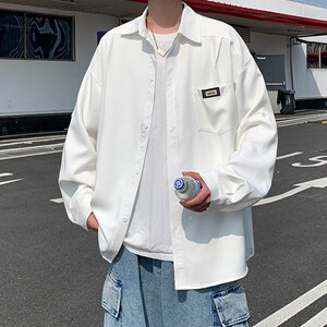 2025宽松长袖衬衫 港风秋季男纯色搭袢衬衣 666 P48控68图片