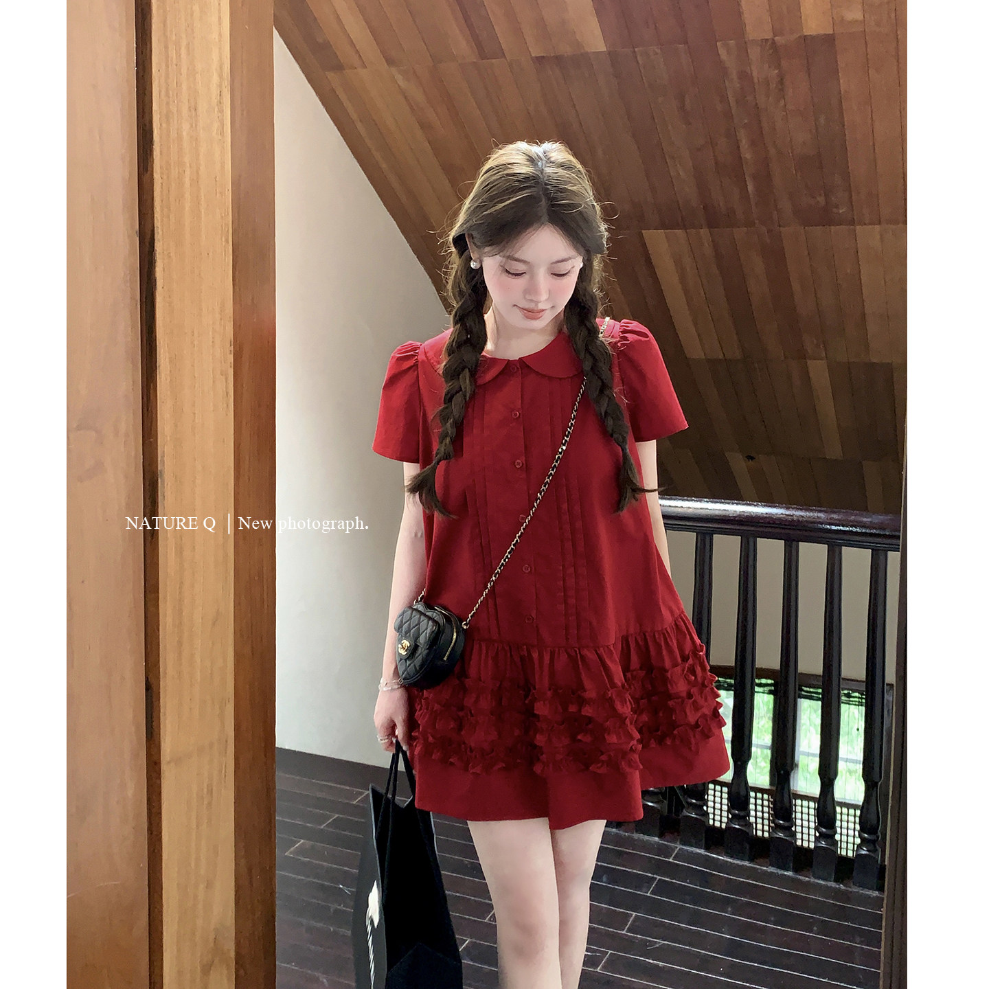 杨小卷 法式减龄娃娃裙红色短款娃娃领连衣裙宽松木耳边蛋糕裙夏图片