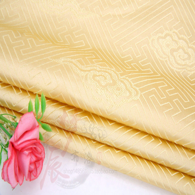 黄底回纹格祥云织锦缎布料/丝绸缎子古香缎长城格面料/中国风服装