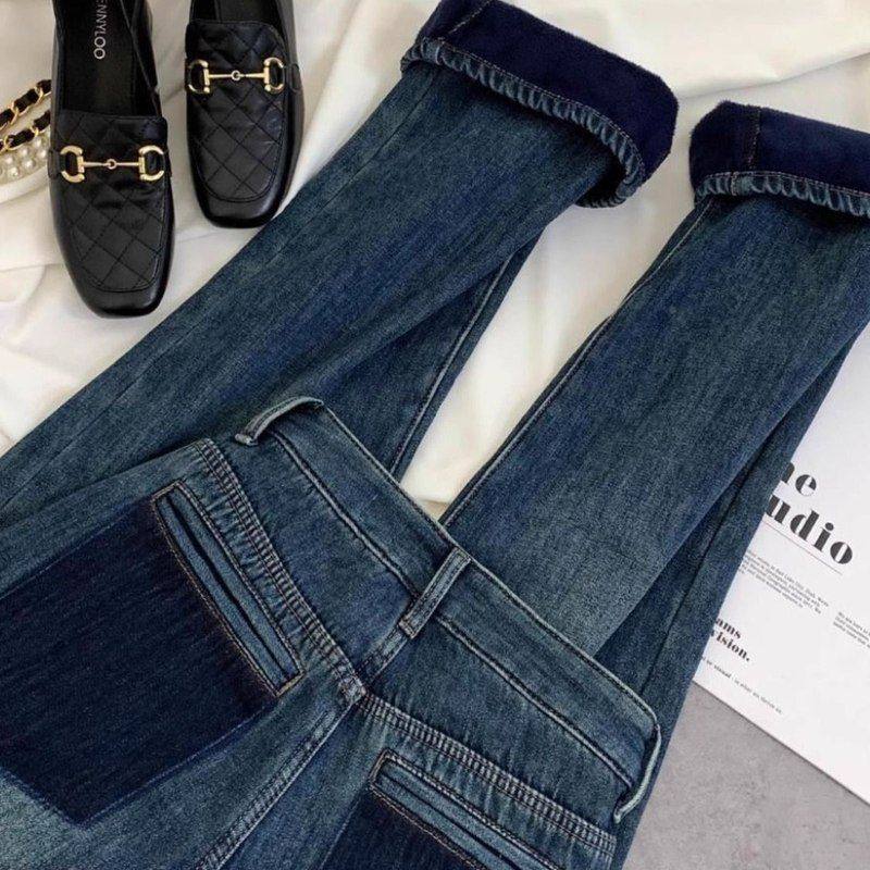 加绒加厚深蓝色直筒牛仔裤女2024冬新款高腰设计感卷边窄版阔腿裤