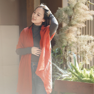 艾绘馆春秋季亚麻纯色砖红色围巾披肩女2026新款多功能长方形丝巾