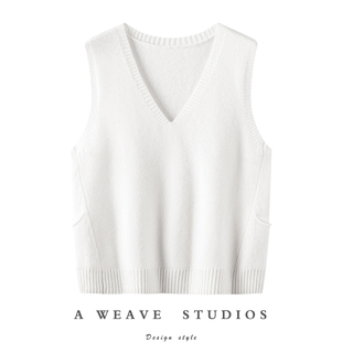 悦己悦人两不误 加厚V领侧口袋羊绒马甲背心纯羊绒毛衣坎肩宽松