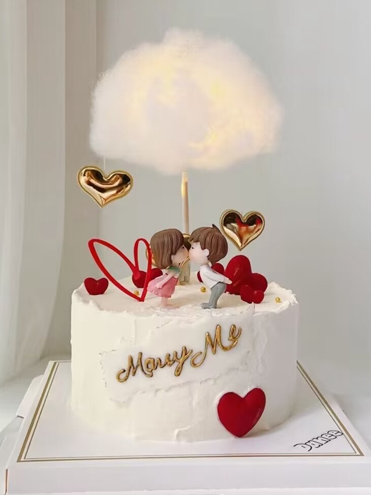 网红情人节蛋糕装饰亲嘴情侣娃娃仔红色爱心比心520表白蛋糕插件