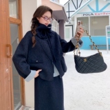 藏青浅蓝