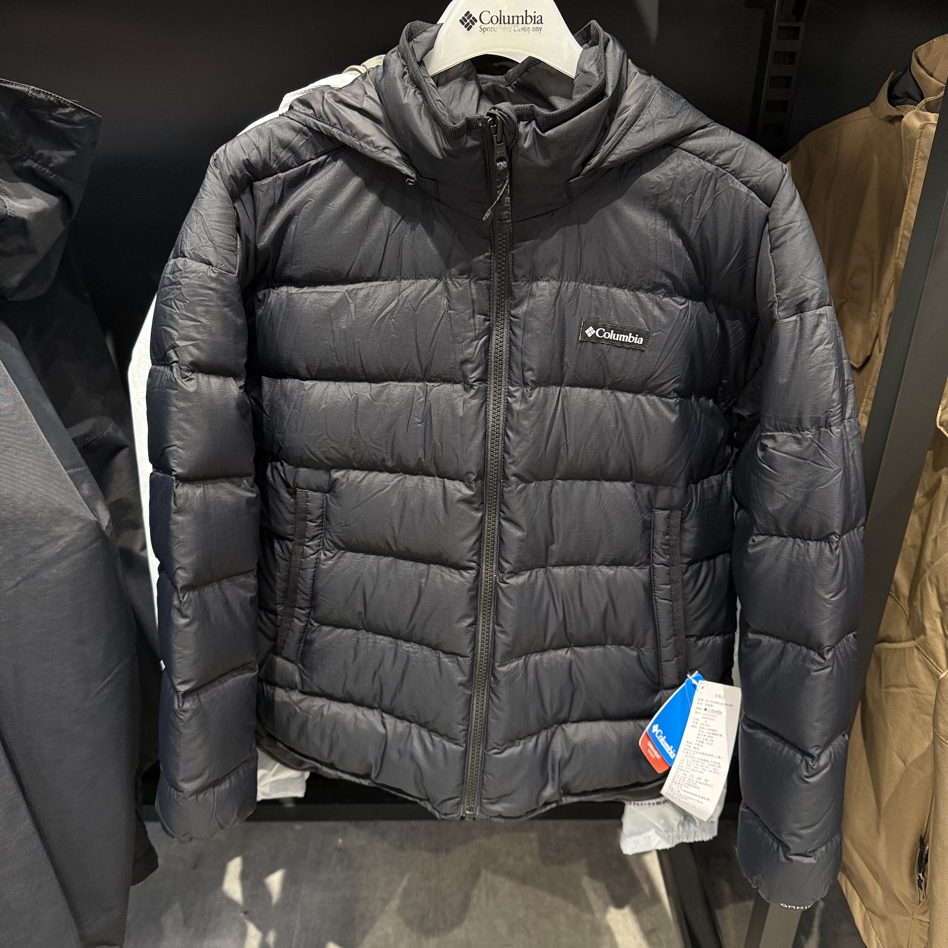 现货哥伦比亚秋冬新品女城市户外金点热能鹅绒700蓬羽绒服XR5781