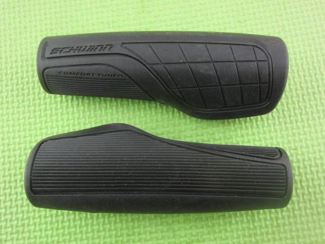 Poignées de vélo - Ref 2338441 Image 3