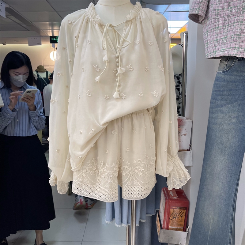 MOSAIC十三行女装夏装新款吊带打底木耳边刺绣衬衫高腰短裤三件套