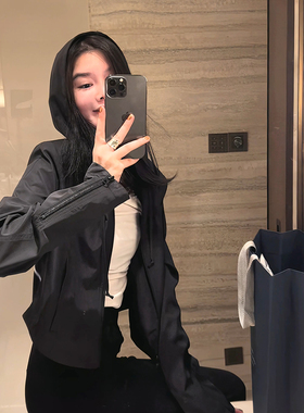 摩登mdeng 连帽拉链冲锋短外套女2025秋季爆款长袖上衣M8803