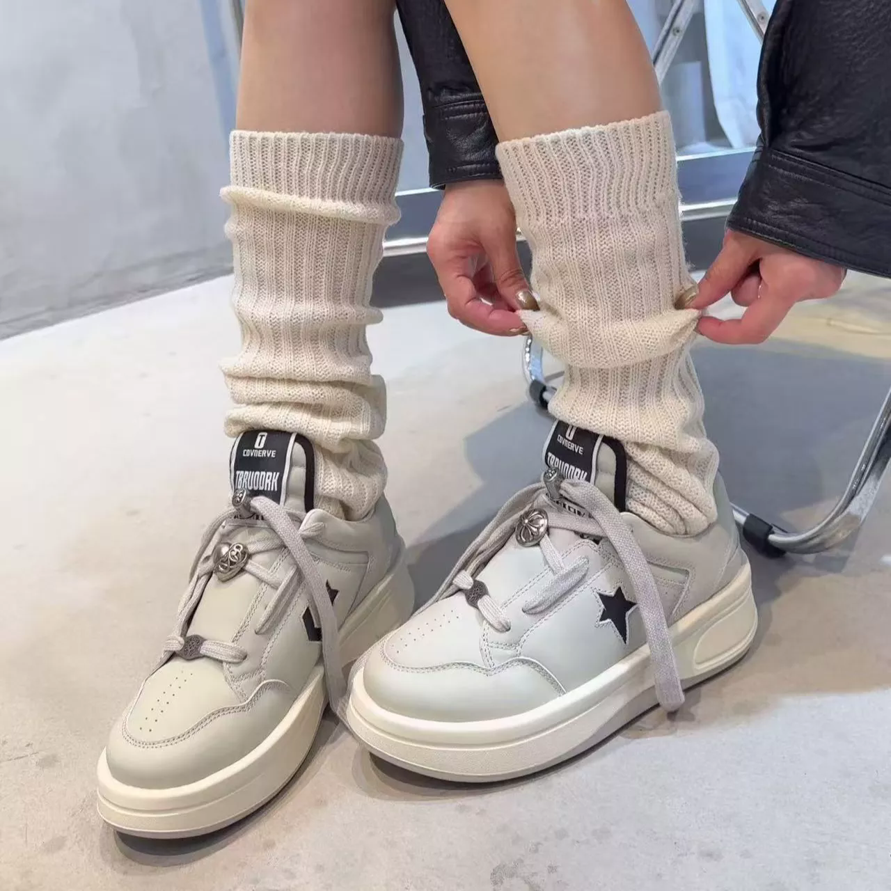 百搭休闲运动星星板鞋女