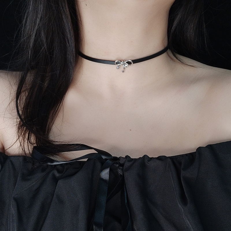 原创可移动蝴蝶结黑色皮绳项圈女颈带短款项链百搭choker锁骨链