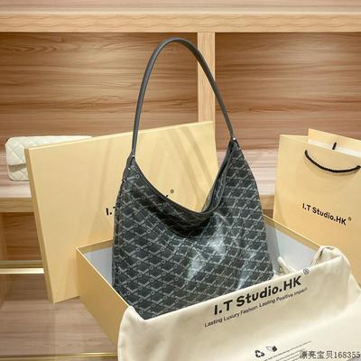 香港真皮狗牙HOBO腋下包包女士2025新款时尚夏季小众大容量单肩包