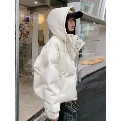 潮牌短款羽绒服女明星同款皮衣短款白鸭绒连帽白色面包服冬季外套