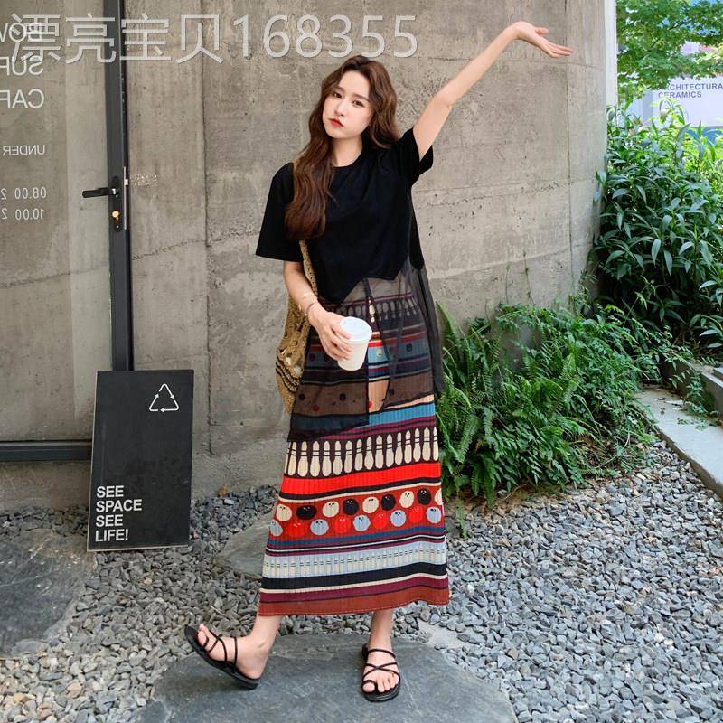 黑色网纱拼接上衣松弛感套装女夏2026新款民族风印花半身裙两件套