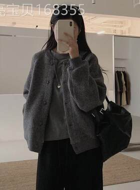 2025新款爆款名媛小香风灰色立领羊羔毛绒棒球服外套女秋冬季加厚