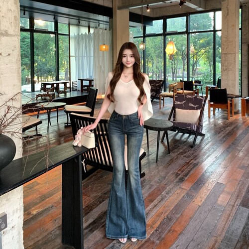 辣妹复古水洗高腰显瘦喇叭牛仔裤