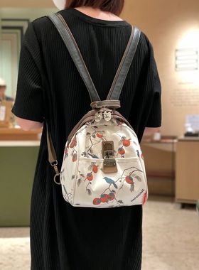 轻便旅游小双肩包女2025新款超火时尚三用女士斜挎包迷你小型背包