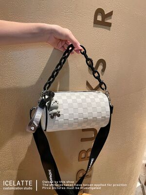 taobao agent Shoulder bag, fashionable small bag, bucket, 2023 collection