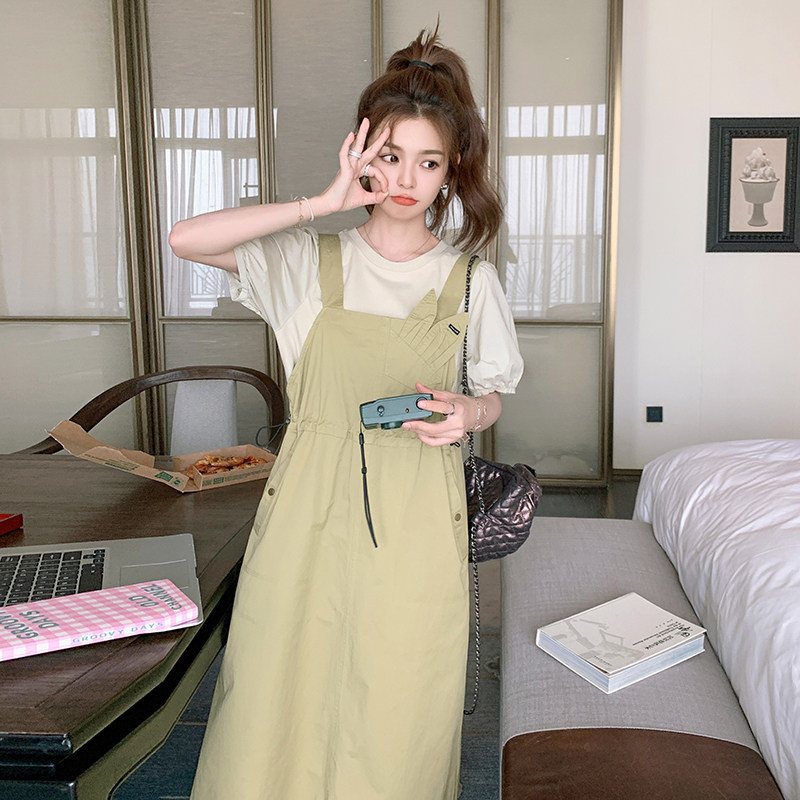 闪电发货现货【新款】兔耳朵背带裙俩件套套装P135控185,女装运动套装,浙宝285（原212）