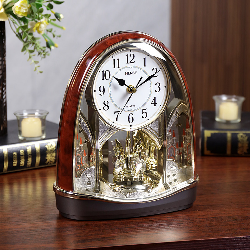 汉时欧式复古动感旋转装饰座钟