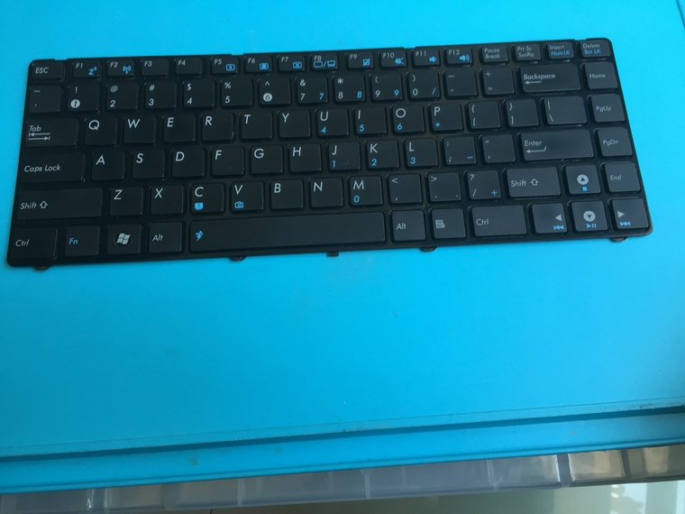 原装 ASUS 华硕VL30  UL30A键盘 笔记本键盘