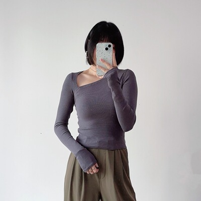 不对称罗纹针织打底衫