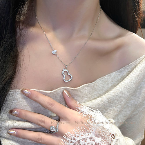 纯银镶钻镂空葫芦项链高级感