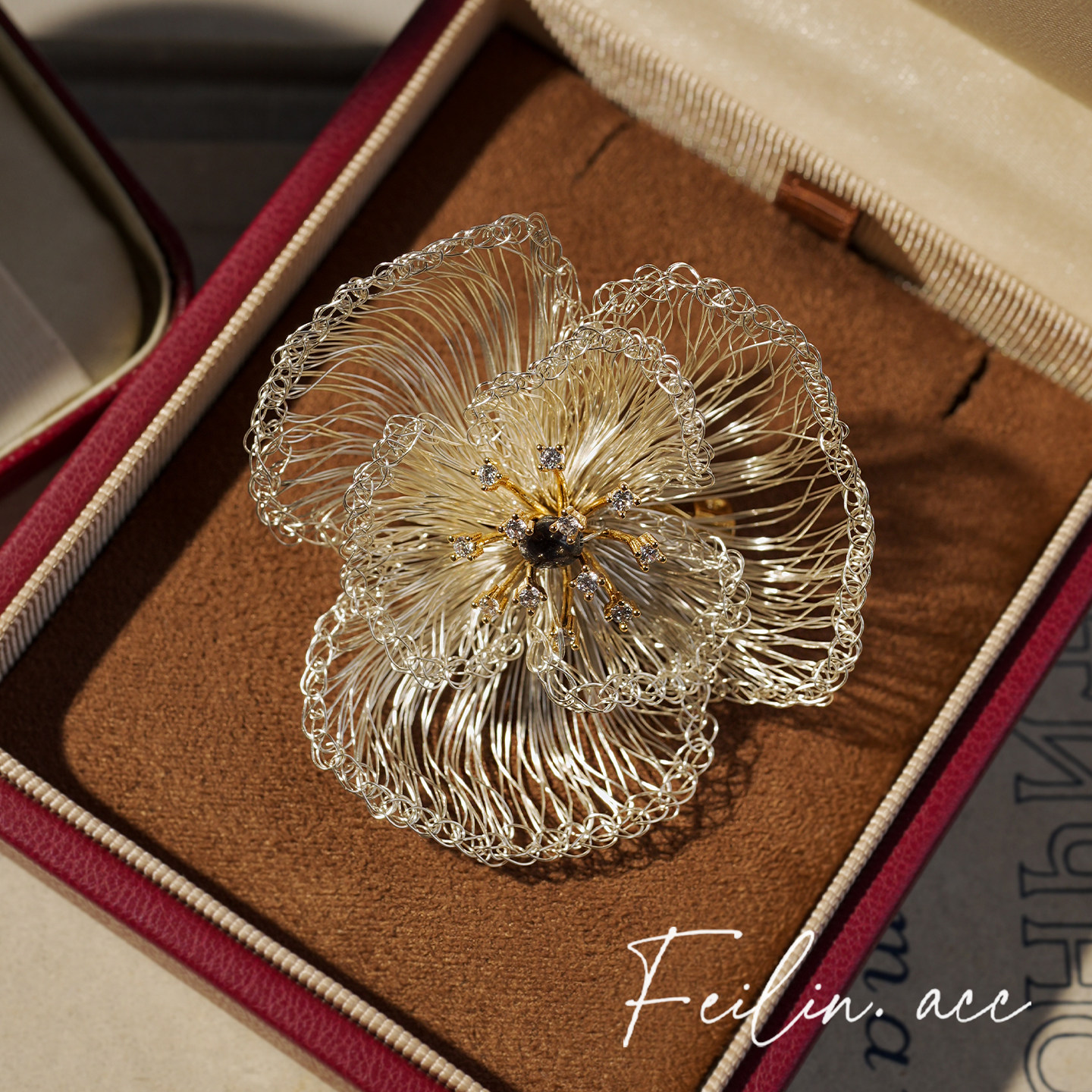 《月桂银结》白色兰花胸针高档女奢华气质高级感轻奢女款2025新款,饰品/流行首饰/时尚饰品新,胸针,淘宝优惠券,粉丝福利购,淘宝优惠卷